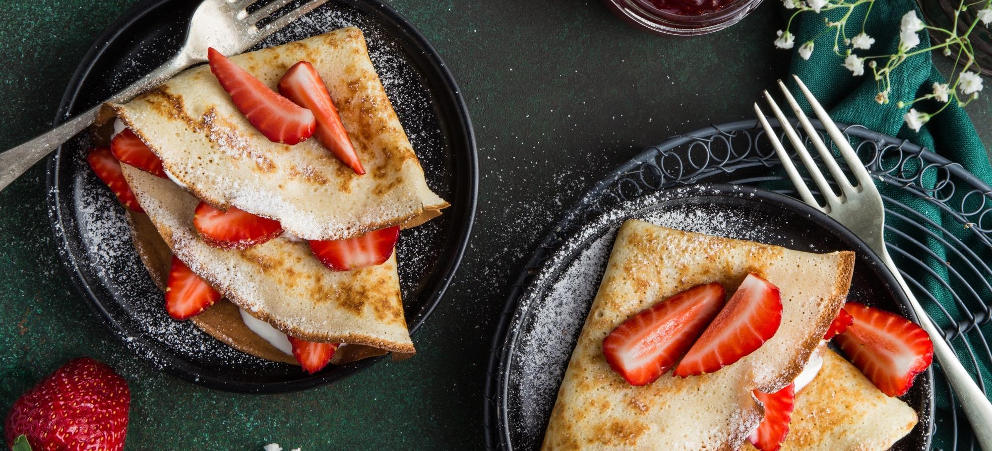 Crêpe dentelle fourrée aux fruits