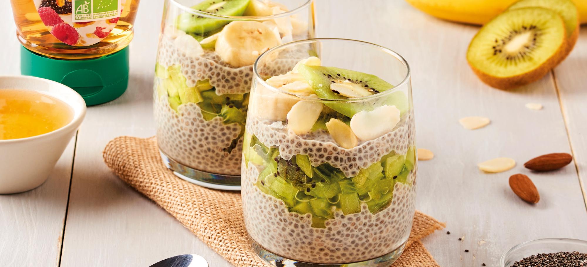 Mes Recettes recette végétarienne dessert gourmand image chia pudding fruits frais banane kiwi diététique healthy 