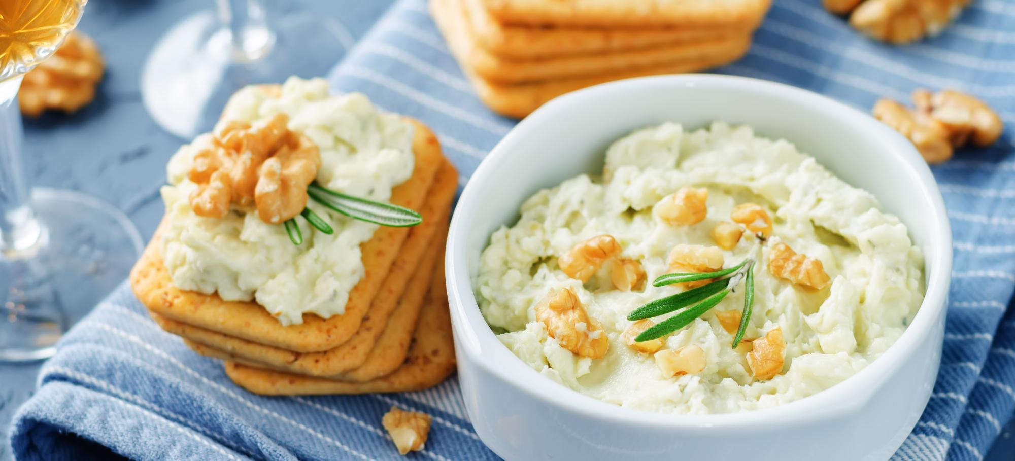 Crème fromagère noix et bleu Crème fromagère noix et bleu