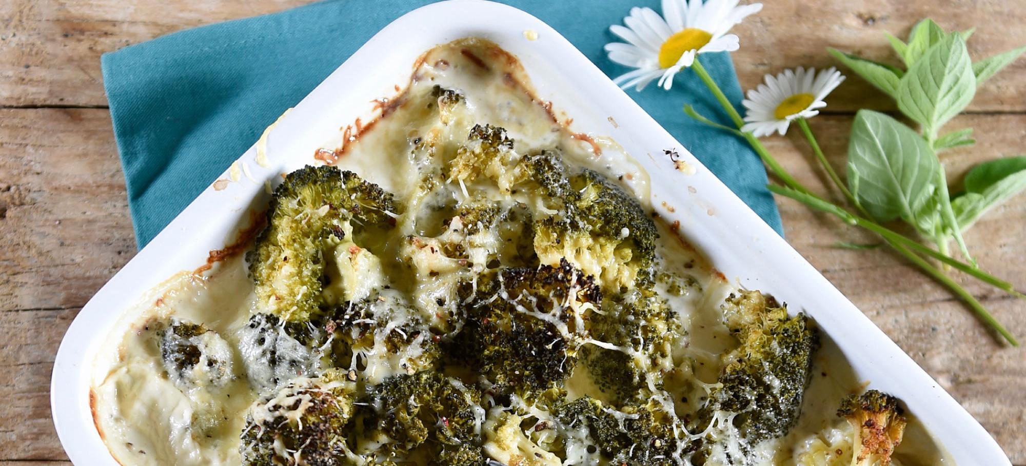 Gratin de brocoli aux amandes Gratin de brocoli aux amandes