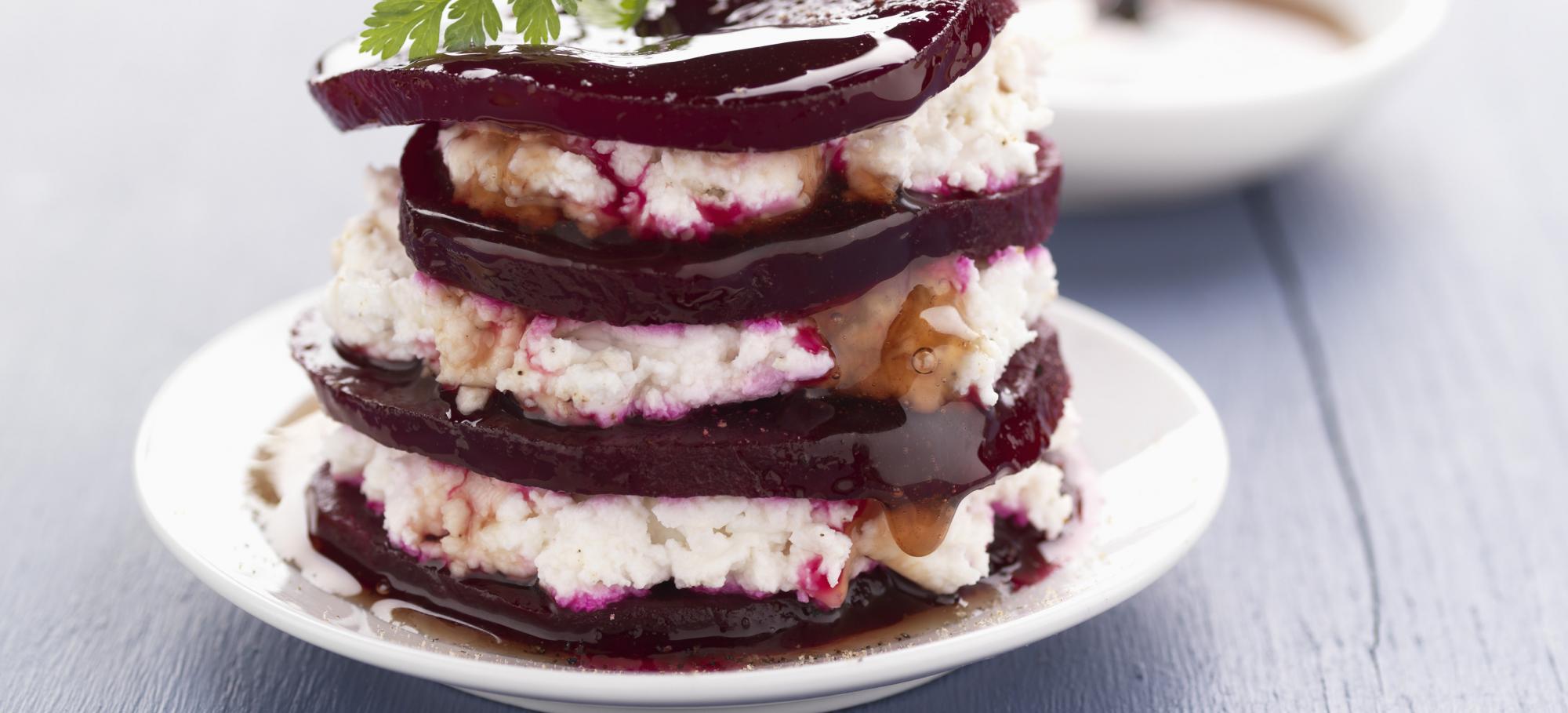Mille-feuille betteraves et fromage Mille-feuille betteraves et fromage