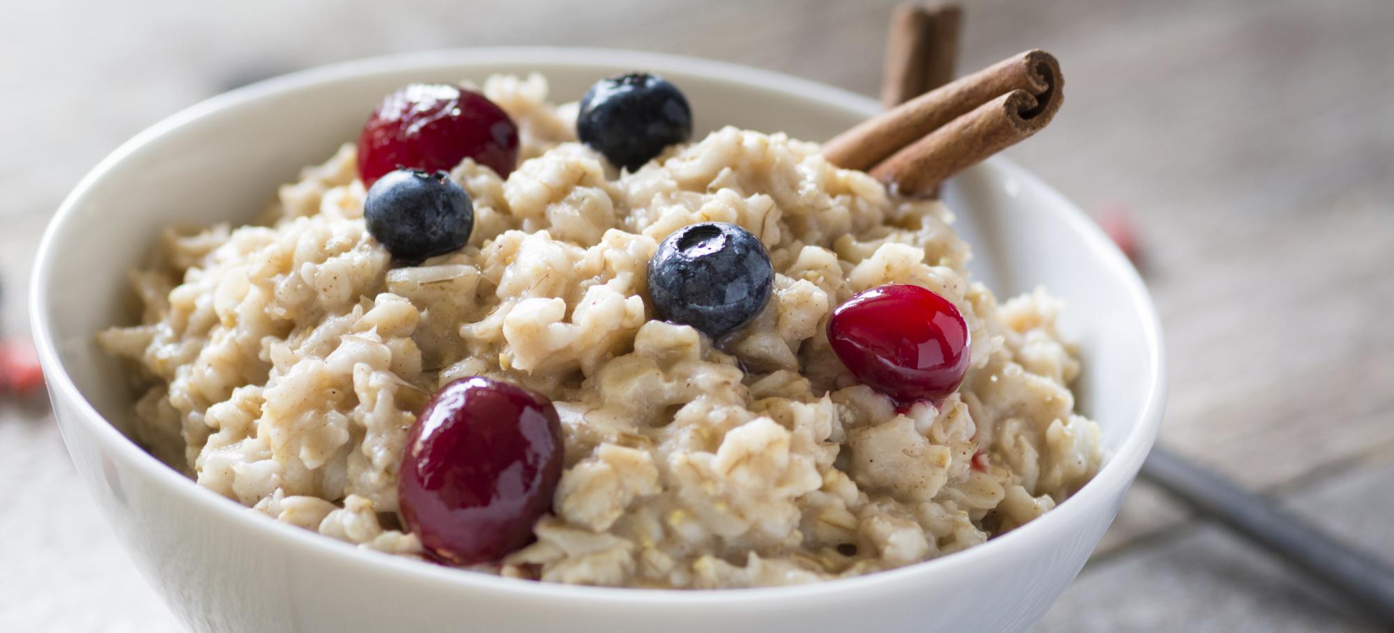 Recette de porridge aux flocons d'avoine 