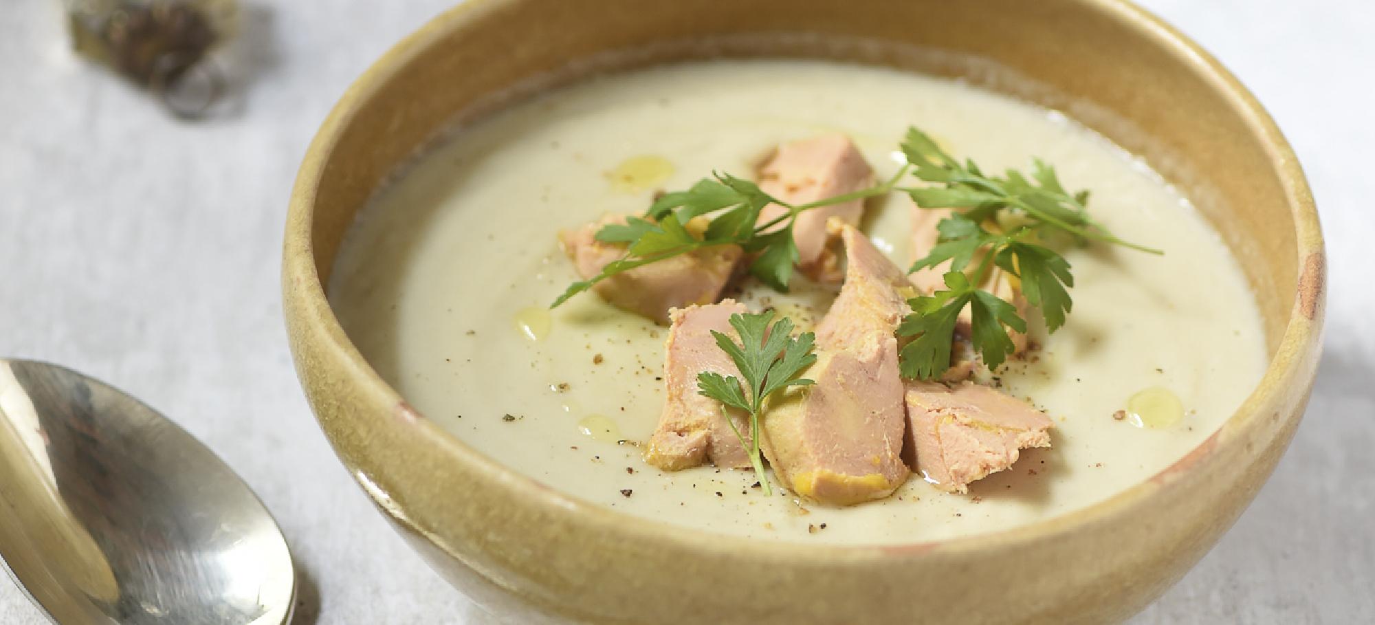 Velouté de chou-fleur au foie gras