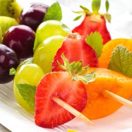 Brochettes de fruits dorées au miel facile diététique sucré gourmand mes recettes
