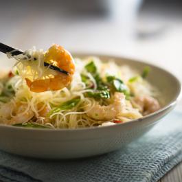 Nouilles sautées aux crevettes