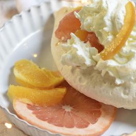 Pavlova de fête aux agrumes