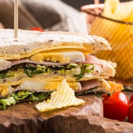 Sandwich poulet curry