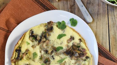 Omelette champignons lardons