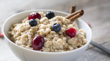 Recette de porridge aux flocons d'avoine 