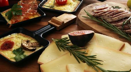 raclette, noix, poires,