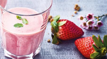 smoothie banane fraise menthe au yaourt à boire recette gourmande diététique facile rapide mes recettes smoothie banane fraise menthe au yaourt à boire recette gourmande diététique facile rapide mes recettes smoothie banane fraise menthe au yaourt à boire recette gourmande diététique facile rapide mes recettes